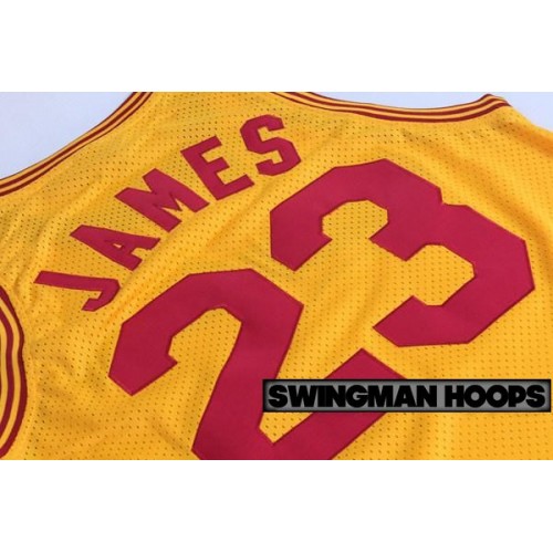 Vintage Cleveland Cavaliers LeBron James Basketball Jersey Orange Smal -  Cloak Vintage