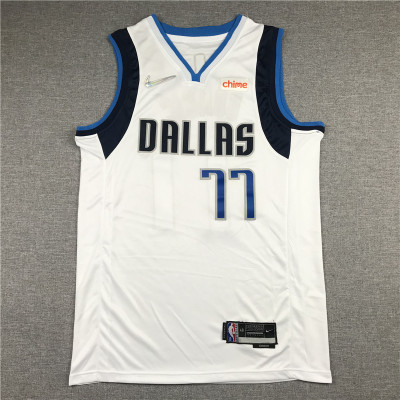 Luka Dončić Dallas Mavericks 2021-22 White Jersey with 75th Anniversary Logos Luka Dončić Dallas Mavericks 2021-22 White Jersey with 75th Anniversary Logos